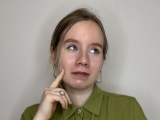 naked girl with webcam masturbating with sextoy PiaBlumstein