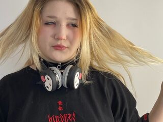 cam hooker chatroom PilarVanhee