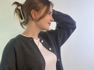 naked camgirl masturbating RainaMccorkle