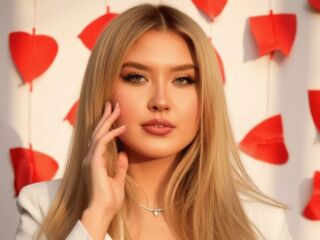 cam girl masturbating RaisaMihaila