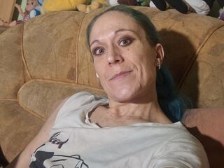 webcam strip tease show RamonikaAlice