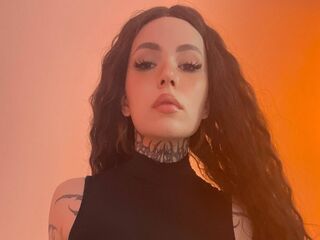 girl chat room RavenWinx