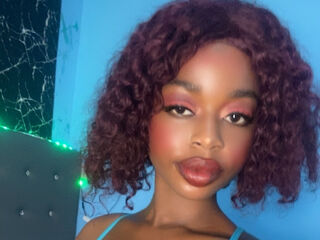 naked girl with webcam fingering pussy RealDemi