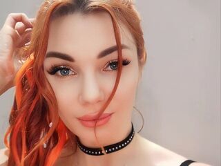 live webcam performer RebeccaBirch