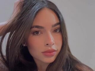naked cam girl masturbating RebeccaWein