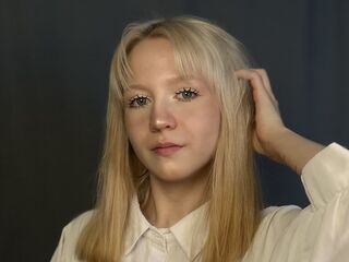 hot cam girl masturbating with vibrator RhondaPerry