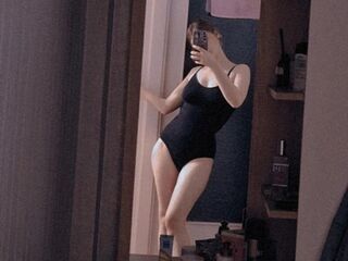 adultcam RinaAlmons