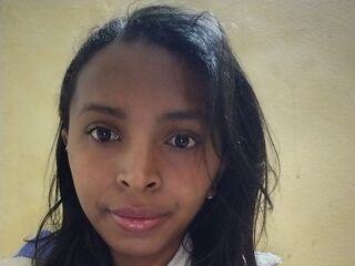 girl RinahBrooks