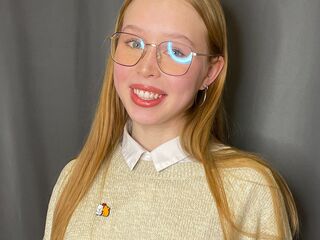 dirty web cam RomanaGuethle