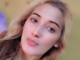 adult cam video chat SafiraHilwa