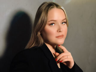 hardcore cam sex SallySavage