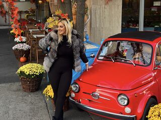 beautiful girlcam SarahCollie