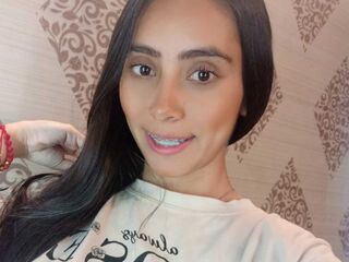 naked girl with webcam fingering pussy ScarletBarker