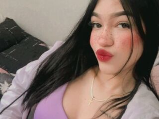 camwhore spreading pussy SharitGomez