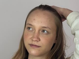 nude cam girl picture SharriDougan