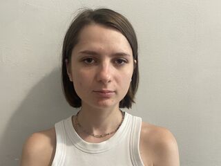 girl webcam ShelySky