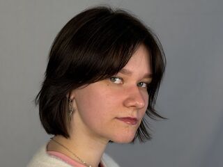 fingering ShiraTorstrick