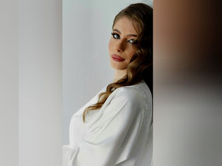 live sex webcam video SofiaVosen