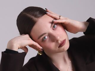 chatroom cam SophiaCurlam