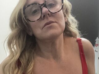 erotic webcam picture SophiaHillUk