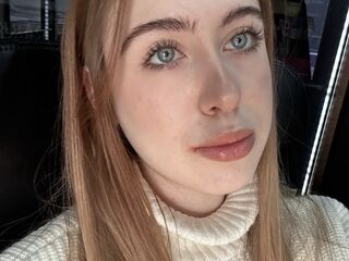 cam girl fingering SophiaToornet