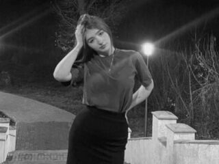 fingering girl chatroom StepanieCaraig