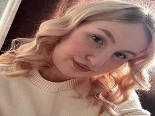 camwhore fingering shaved pussy SusanRivers