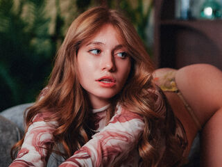 cam hooker TianaTinn