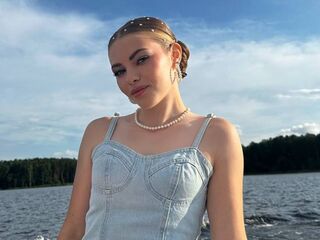 naughty camwhore ValeriaLudewig