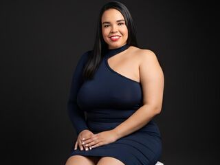 cam girl masturbating with vibrator ValerySotos