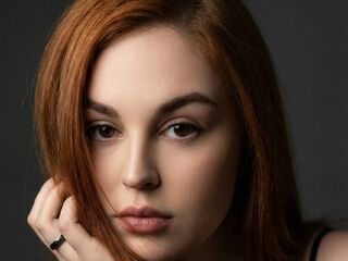 topless cam girl VanessaAshvord