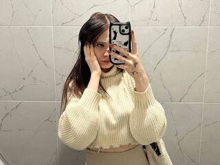 beautiful girl cam VeronaHewlett