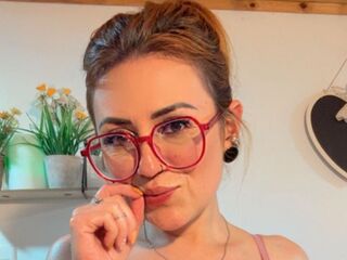 nude camgirl pic VictoriaFalon