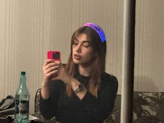 naked webcamgirl picture ViviEne
