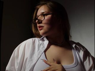 hot girl webcam video WhiteeChloee