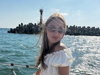 sex show online YaekoBrowers